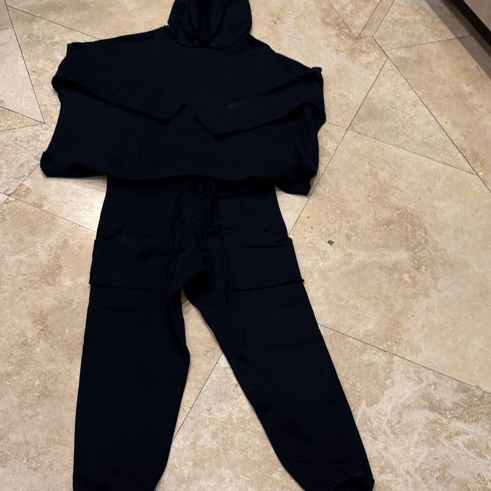 Frank & Eileen Black Hoodie and joggers set